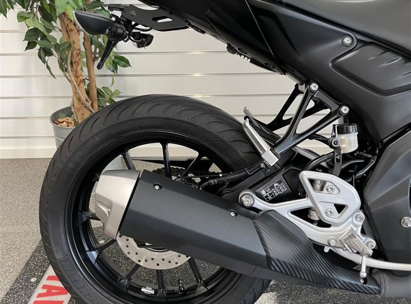 10949218.jpg 10949218.jpg