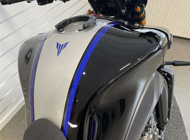 11614792.jpg 11614792.jpg