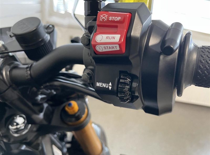 11614794.jpg 11614794.jpg