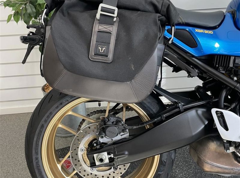 11743359.jpg 11743359.jpg