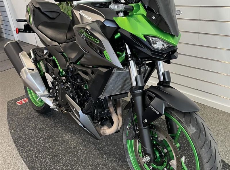 11891738.jpg 11891738.jpg