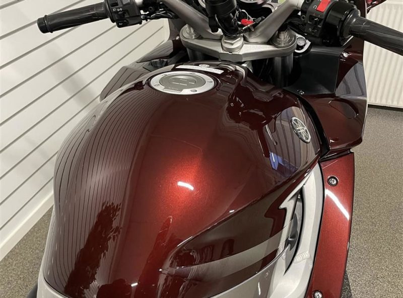 12129356.jpg 12129356.jpg