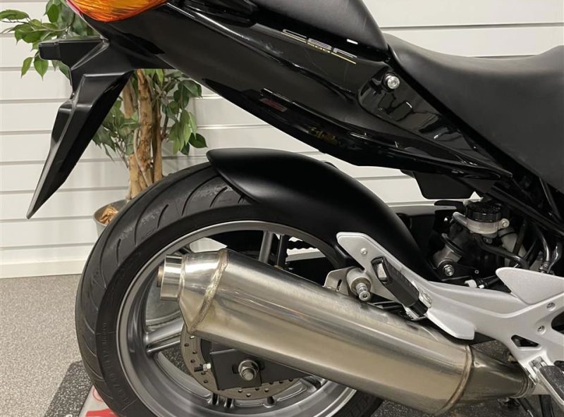 12147914.jpg 12147914.jpg