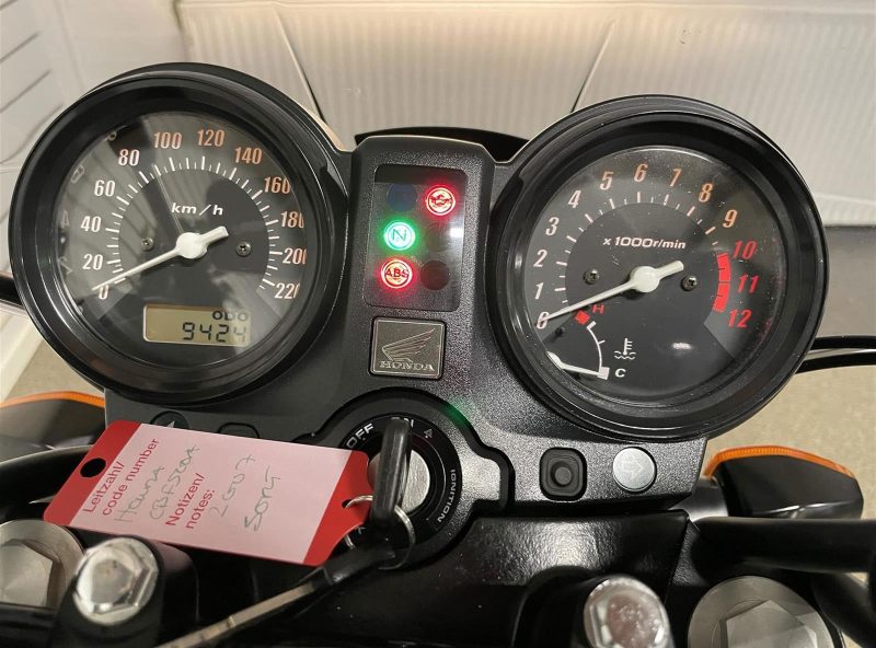 12147918.jpg 12147918.jpg