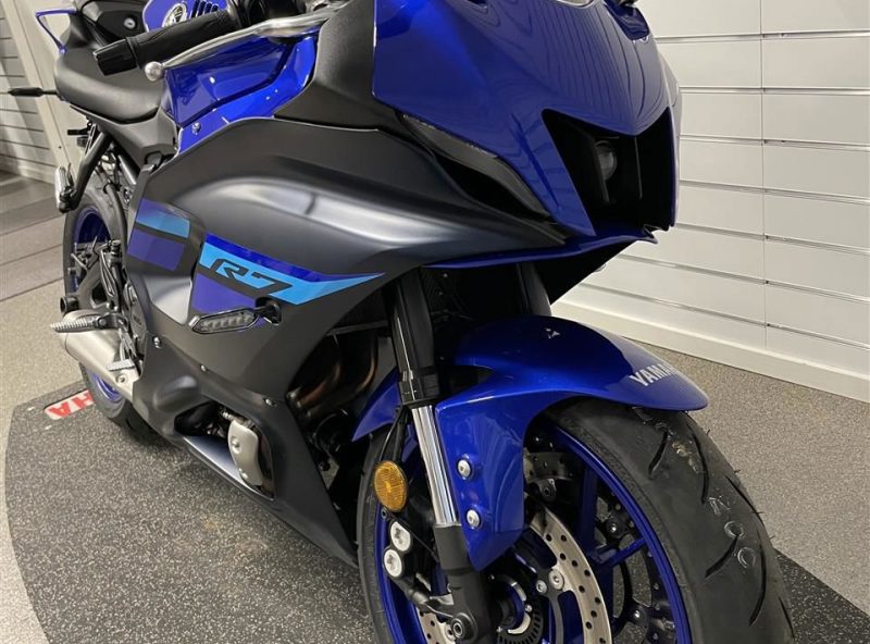 12148206.jpg 12148206.jpg