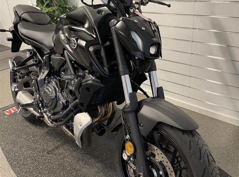 12480623.jpg 12480623.jpg