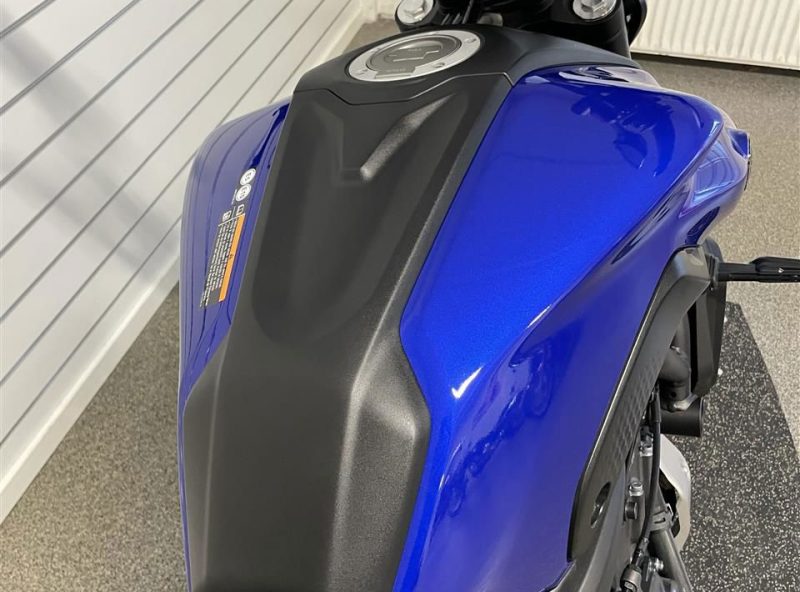 12480708.jpg 12480708.jpg