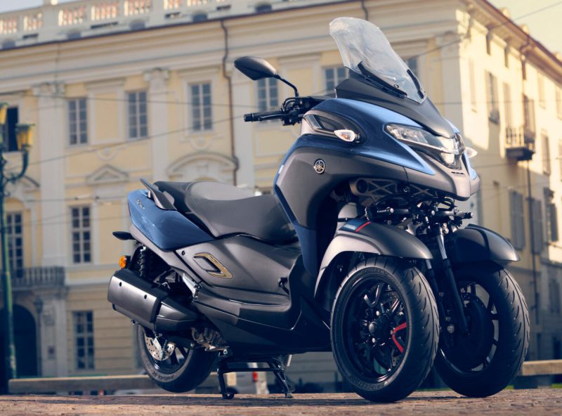 2024_YAM_MW300_EU_DNBSB_DET_001_03_preview.jpg 2024_YAM_MW300_EU_DNBSB_DET_001_03_preview.jpg