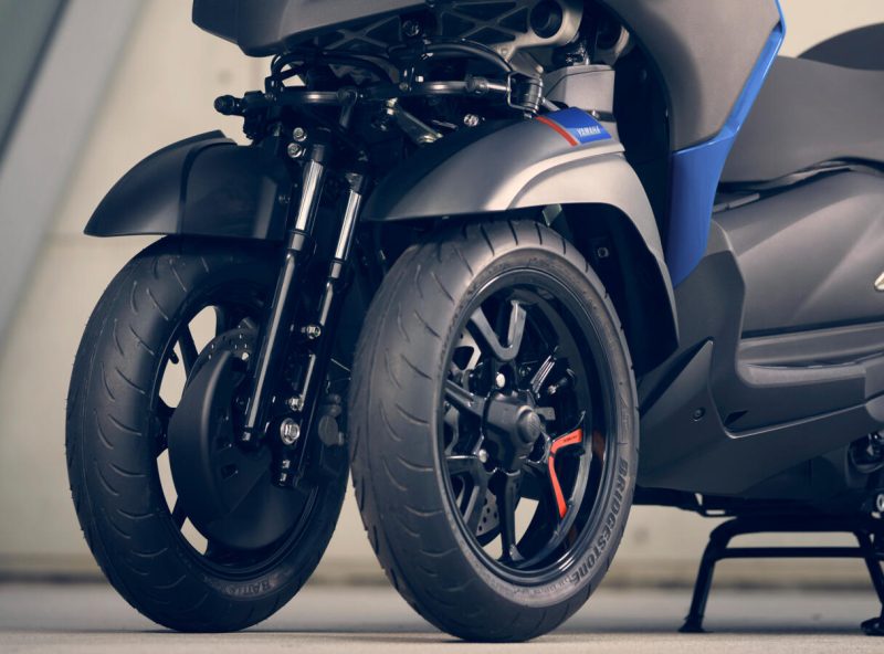 2024_YAM_MW300_EU_DNBSB_DET_004_03_preview.jpg 2024_YAM_MW300_EU_DNBSB_DET_004_03_preview.jpg