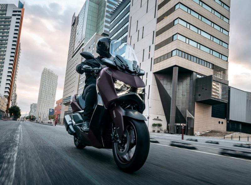 2024_YAM_XMAX300ASP_EU_MDRNP1_ACT_021_03_preview_498799.jpg 2024_YAM_XMAX300ASP_EU_MDRNP1_ACT_021_03_preview_498799.jpg