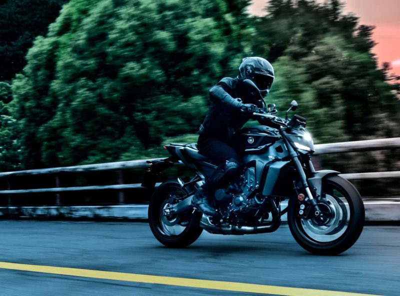 2025_YAM_MT09AS_EU_MDNM6_ACT_001_03_preview_499372.jpg 2025_YAM_MT09AS_EU_MDNM6_ACT_001_03_preview_499372.jpg