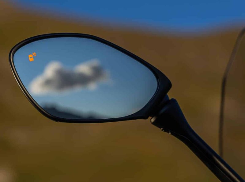 2025_YAM_MT09ATRDXCS_EU_DPBMU_DET_003_03_preview_499240.jpg 2025_YAM_MT09ATRDXCS_EU_DPBMU_DET_003_03_preview_499240.jpg