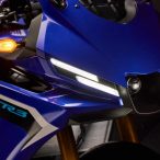 2025_YAM_YZF-R320_EU_DPBMC_DET_002_03_preview.jpg