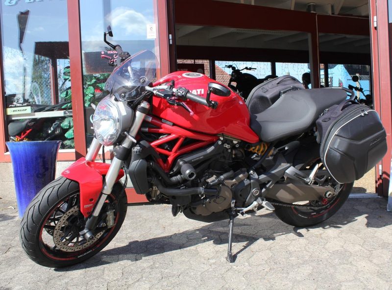 7639396.jpg 7639396.jpg