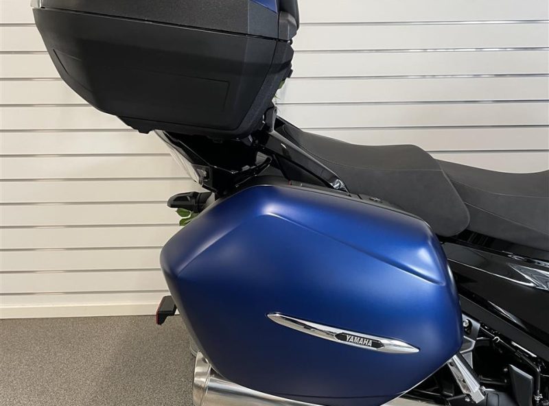 9458832_490692.jpg 9458832_490692.jpg