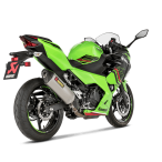 Akrapovic-MC-udstoedning-25-P-HSK4SO5-Kawasaki-Ninja-400-18-varmeskjold-i-carbon-Holtug-MC-C.png