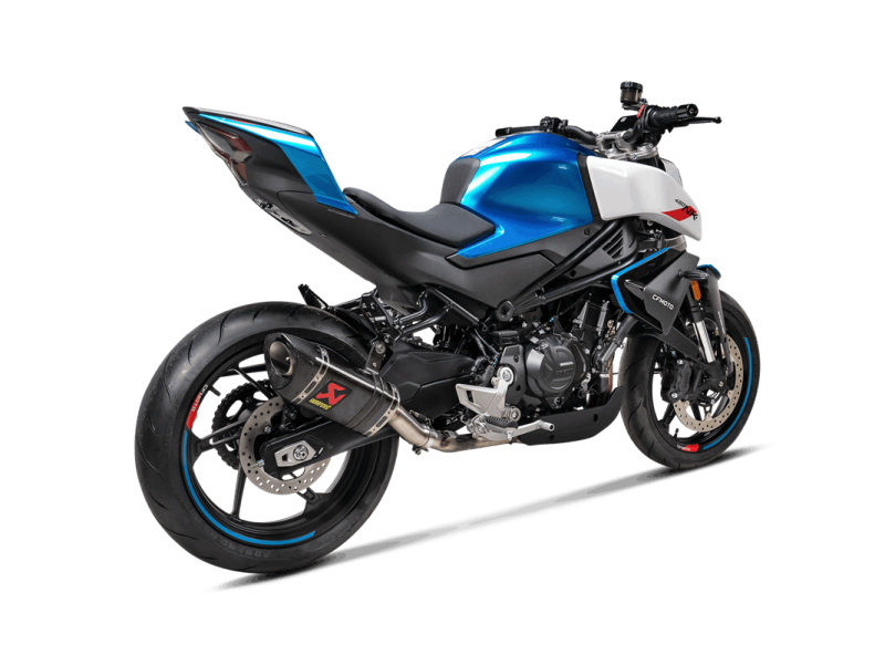 Akrapovic-MC-udstoedning-25-S-CF4SO1-APC-CFMOTO-450SR-450NK-24-Slip-on-Line-i-carbon-Holtug-MC-B.png Akrapovic-MC-udstoedning-25-S-CF4SO1-APC-CFMOTO-450SR-450NK-24-Slip-on-Line-i-carbon-Holtug-MC-B.png