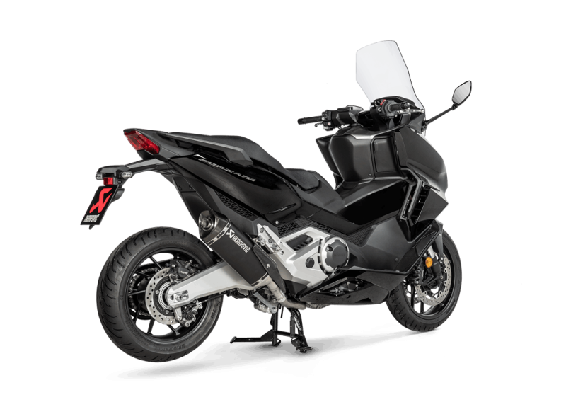 Akrapovic-MC-udstoedning-25-S-H7SO4-HRTBL-Honda-NSS750-Forza-21-Slip-on-Line-i-titanium-sort-Holtug-MC-A.png