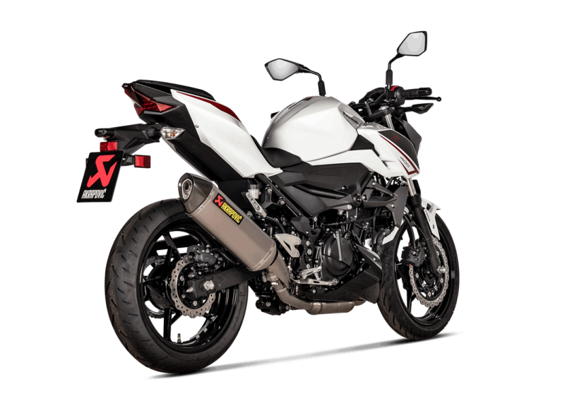 Akrapovic-MC-udstoedning-25-S-K4SO7-HRT-Kawasaki-Z400-18-Slip-on-Line-i-titanium-Holtug-MC-B.png