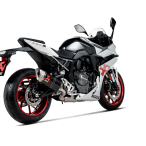 Akrapovic-MC-udstoedning-25-S-S8R1-EEC-Suzuki-GSX-8R-24-Racing-Line-i-titanium-Holtug-MC-B.png