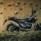 Akrapovic-MC-udstoedning-25-S-T4SO1-HDT-Triumph-Scrambler-400X-23-Racing-Line-i-titanium-Holtug-MC-E.jpg