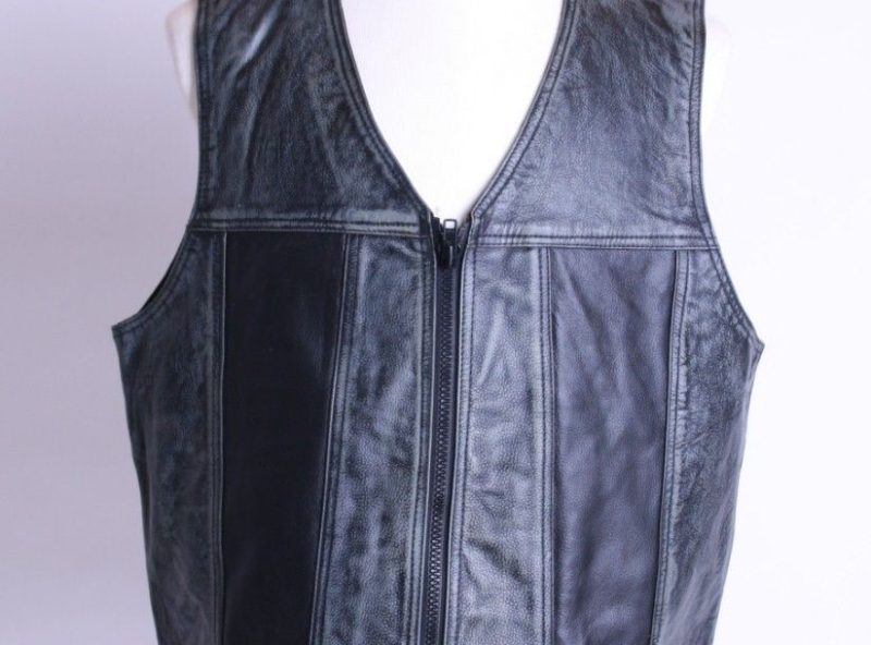 Laedervest-med-lynlaas-Antik_Sort_496684.jpg