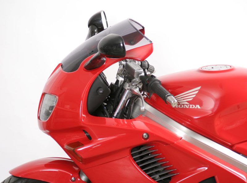 MRA-kaabeglas-26-0133079-Honda-VFR750F-94-97-Original-glas-i-graa-O-1-Holtug-MC-B.jpg MRA-kaabeglas-26-0133079-Honda-VFR750F-94-97-Original-glas-i-graa-O-1-Holtug-MC-B.jpg