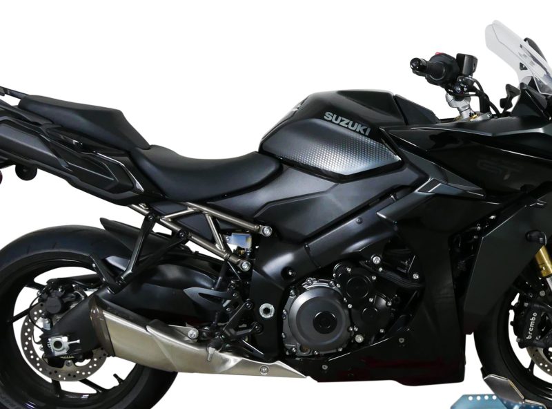 MRA-kaabeglas-26-0173396-Suzuki-GSX-S1000-GT-22-Sport-glas-i-klar-SPM-0-Holtug-MC-E.jpg MRA-kaabeglas-26-0173396-Suzuki-GSX-S1000-GT-22-Sport-glas-i-klar-SPM-0-Holtug-MC-E.jpg