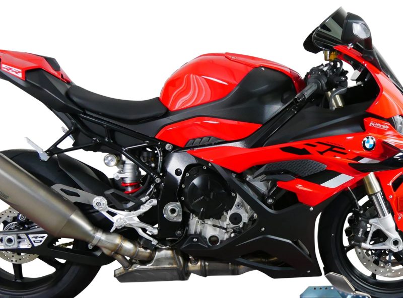 MRA-kaabeglas-26-0173938-BMW-S1000RR-23-Racing-glas-i-sort-R-8-Holtug-MC-E.jpg MRA-kaabeglas-26-0173938-BMW-S1000RR-23-Racing-glas-i-sort-R-8-Holtug-MC-E.jpg