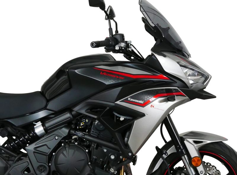 MRA-kaabeglas-26-0174379-Kawasaki-650-Versys-22-Touring-glas-i-graa-TM-1-Holtug-MC-E.jpg MRA-kaabeglas-26-0174379-Kawasaki-650-Versys-22-Touring-glas-i-graa-TM-1-Holtug-MC-E.jpg