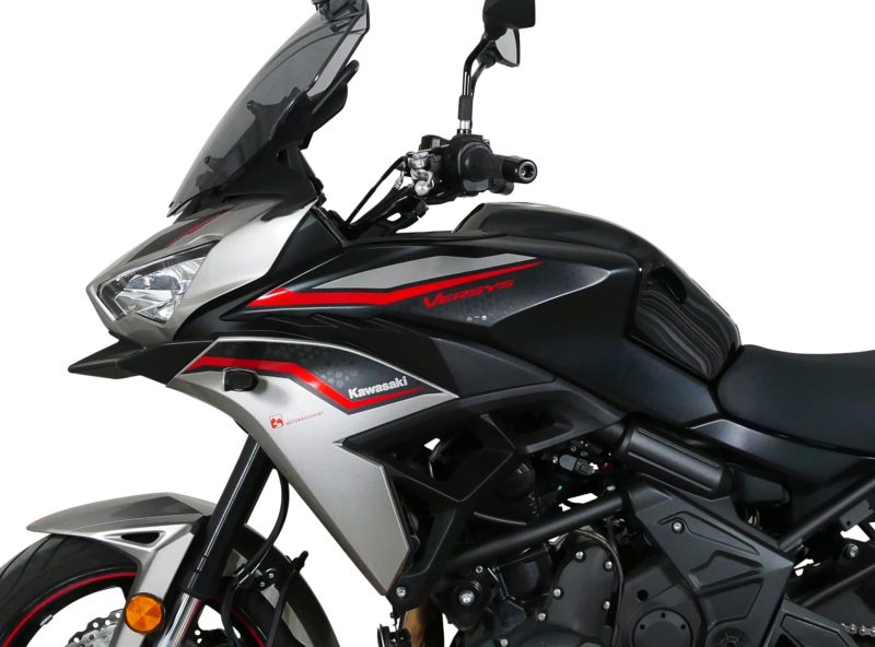 MRA-kaabeglas-26-0174447-Kawasaki-650-Versys-22-Vario-Touring-glas-i-graa-VTM-1-Holtug-MC-F.jpg MRA-kaabeglas-26-0174447-Kawasaki-650-Versys-22-Vario-Touring-glas-i-graa-VTM-1-Holtug-MC-F.jpg