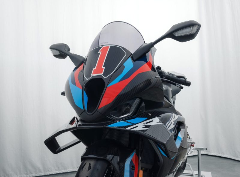 MRA-kaabeglas-26-0174522-BMW-M1000RR-23-Original-glas-i-graa-OM-1-Holtug-MC-C.jpg MRA-kaabeglas-26-0174522-BMW-M1000RR-23-Original-glas-i-graa-OM-1-Holtug-MC-C.jpg