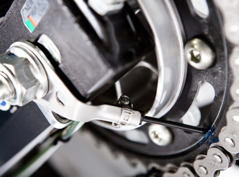 Scottoiler-olieslange-komplet-16-SA-0024BL-Holtug-MC-B.jpg Scottoiler-olieslange-komplet-16-SA-0024BL-Holtug-MC-B.jpg