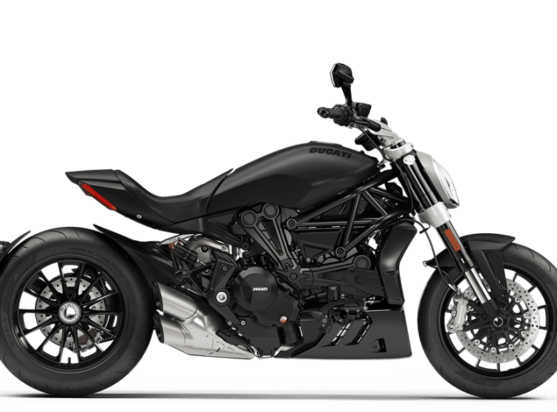 XDiavel-Dark-MY22-Model-Preview-1050x650-2.png